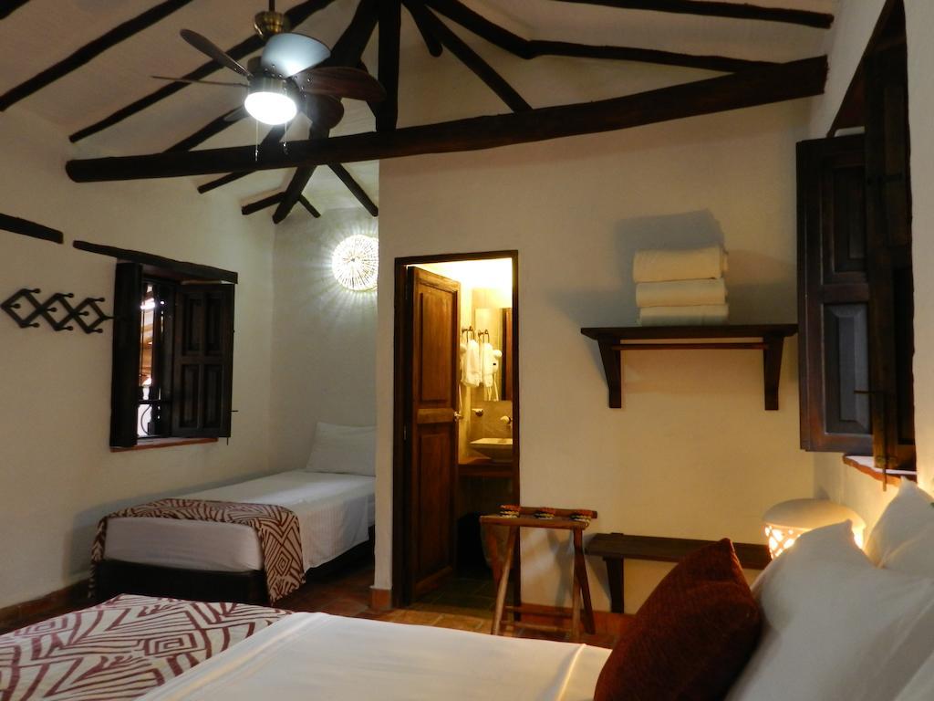 La Loma Hotel Баричара Экстерьер фото